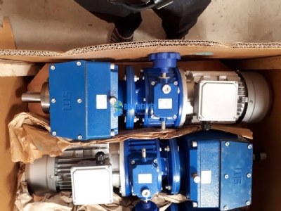 Motor Giảm Tốc Tải Nặng Dolin DLRVM 5,5Kw Tỷ Số Truyền 1/80