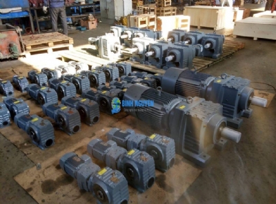 Motor Giảm Tốc Tải Nặng Dolin DLRVM 3,7Kw Tỷ Số Truyền 1/60